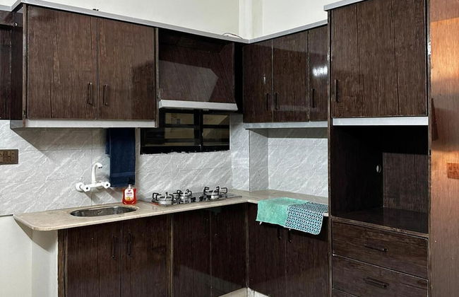 No Unmarried Couple- 1-bed Apartment in North Kara - Photo 3