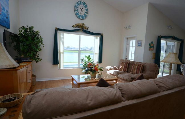 1029 3 Bedroom Pool Home, Eagle Pointe Kissimmee - Foto 9