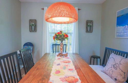 Green Whale - Photo 48