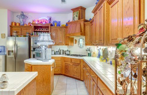 5 Mi to the Marketplace Roomy Bakersfield Retreat - Foto 5