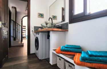 Künstlerhaus Finca Madreselva mit atemberaubenden Weitblick mit Infinitypool, kleinen Teichen und vielen Sitzplätzen in Tolox Malaga im Nationalpark Sierra de las Nieves, ideal für Entspannung, aber auch zum Wandern - Foto 70