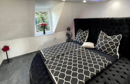 Phöenixpalace Whirlpool & Infarotsauna - Foto 7