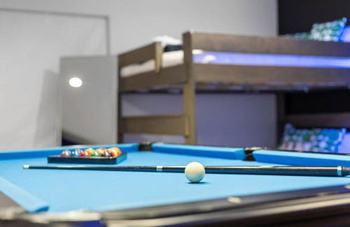 6BDRM Amazing Game RoomHeated Pool3KING4QUEEN - Photo 13