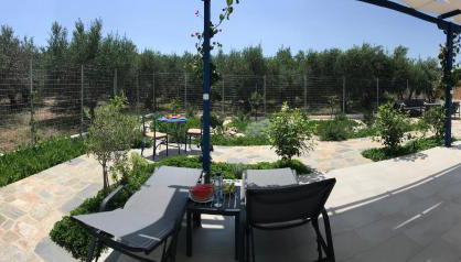 UTOPIA RESIDENCES Gaia House - Foto 2, Garden, sunbed, Garden view