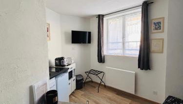 A côté de la Gare - Foto 3