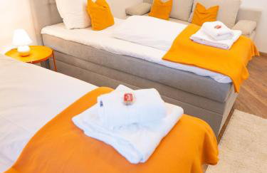 GreenTreeHomes - Penthouse Oak - Photo 32