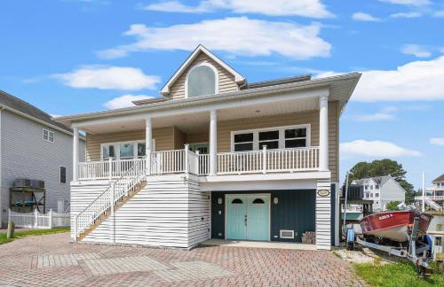 Diving Duck - Waterfront home w Hot tub & Boat dock & King Bed - Foto 71