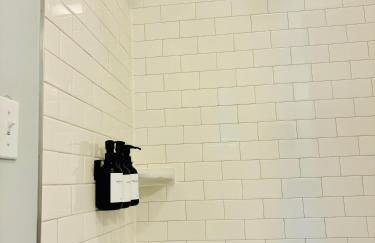 Raleigh Retreat with Pool Table, Grill & ADA Bath - Foto 9