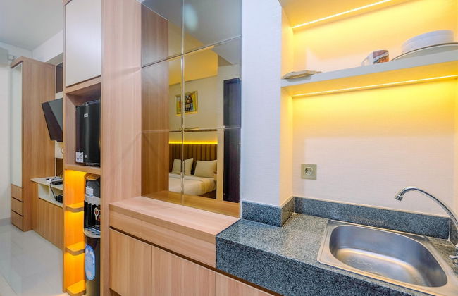 Homey and Stylish Studio Room at Transpark Cibubur Apartment - Foto 6
