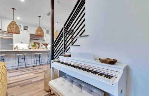 Designers Home near DT w Pool - Foto 36