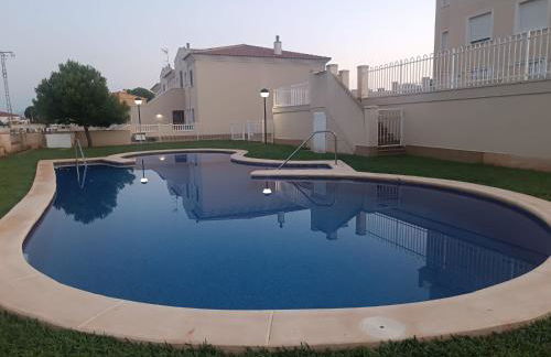 DENIA Playa Santa Ana Adosados - Cómodo apartamento con Piscina, Terraza y Parking, a 2 minutos de la playa - Photo 29