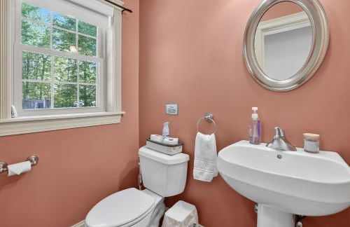 Gray Woodland Escape Golf, Pool & Cinema home - Foto 33