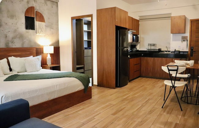 Sunset Kin Beach Apartments - Photo 5