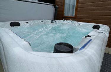 Boggy Creek - lodge with hot tub - Photo 35