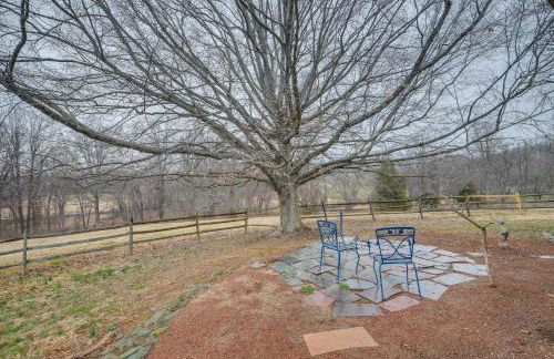 Nature Getaway with On-Site Trails, 17 Mi to DC! - Foto 29