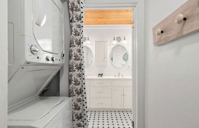 Cute Beach Cottage Steps to the Beach! Panama City Beach, FL! - Foto 19