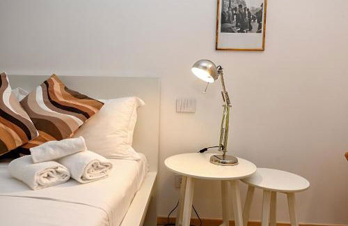 The Lake Giant with Lake View Renovated 2025 DesenzanoLoft Official Partner Homes & Villas by Marriott Bonvoy - Foto 47