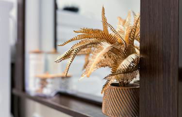 Erstklassiges Ferienapartment Citynah mit 1 Schlafzimmer - WiFi, TV, Küchenzeile, Waschmaschine&Trockner - Foto 32