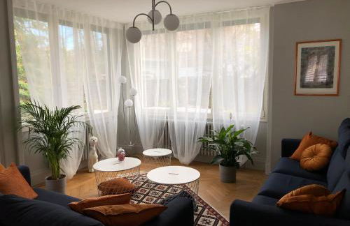 La Maison de la Douce Heure, 4 appartements climatisés avec jardin au centre ville proche des Thermes - Foto 15