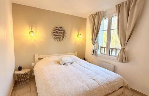 Beaune Green Lodge -Piscine et Sauna - Foto 15