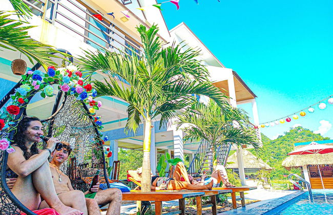 YoLo Pool Bar Villas - Foto 30