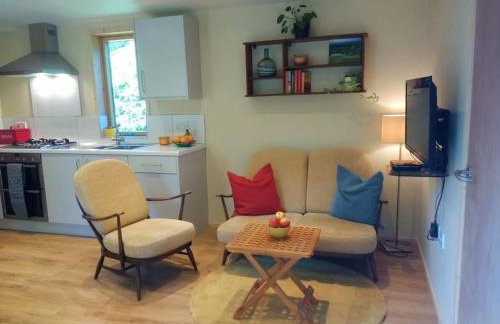 Best of both worlds, trees & town - Foto 8