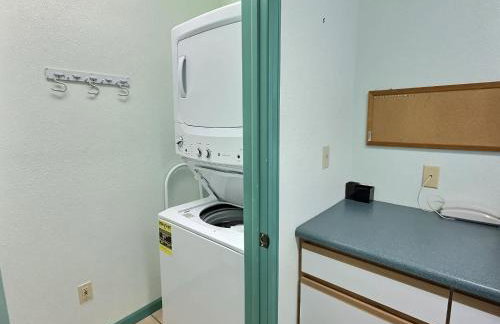 2 Bed Cabin Fireplace Lodgepole Pines - Foto 9