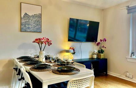 Relaxing Modern Apartment with 6 beds, New Furniture&Repair - Foto 2