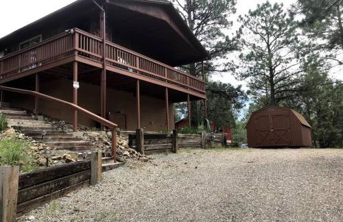 Horsin Around-cabin With A Peaceful Covered Deck - Foto 15