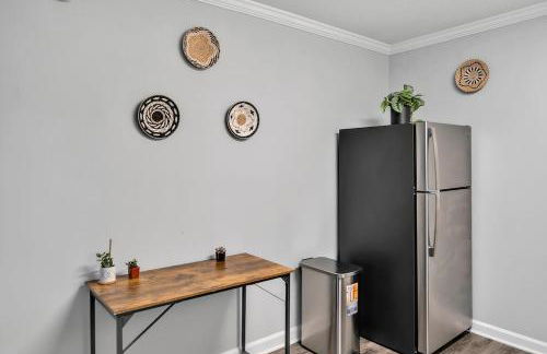 Duke - Pet Friendly 1BR with Gym & Pool - Foto 6