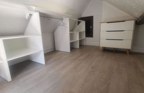 La Maison Gauloise - Asterix CDG Paris - Foto 12