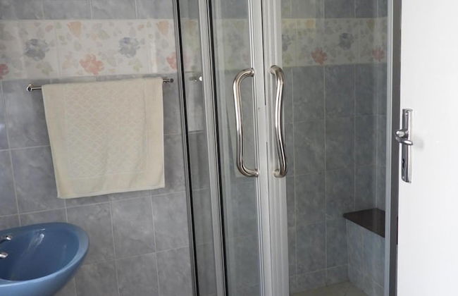 2 Bed Apartment With Ensuite Kitchenette- 2071 - Foto 8