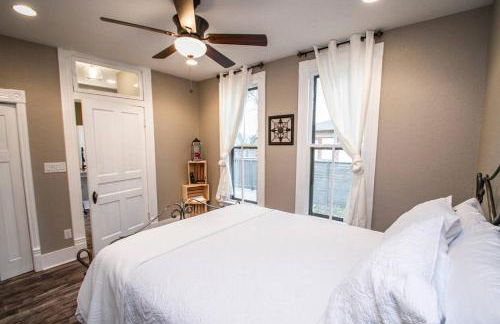 Restored Historic 2br/1.5ba House Near Downtown - Foto 58