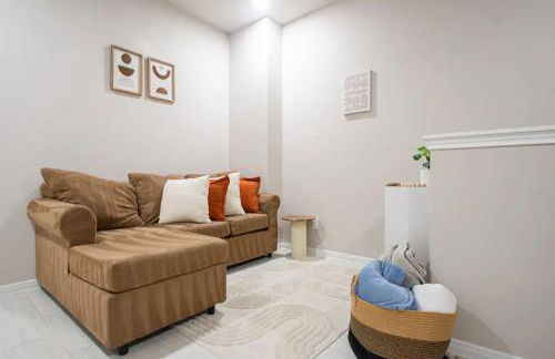 3BR 2 & half Bath Townhouse Modern Spacious Retreat Near Lake Conroe! - Foto 16