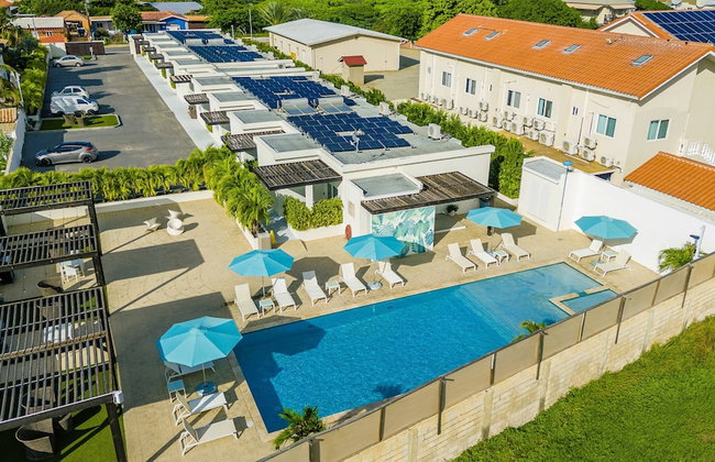 LUX Villas by Bocobay - Photo 16