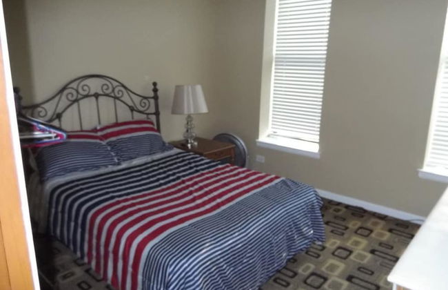 Bucktown, Urban Luxury and Convenience, Near L Train Stop at Western - Foto 4