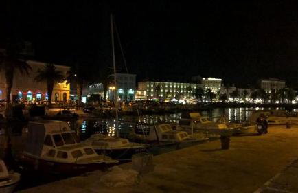 Apartment West Coast - Photo 15