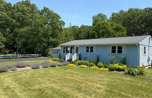 Stay a While in Niantic, Comfort by the Coast - Foto 13