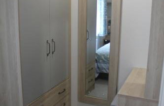 luxury new 3 bed caravan with stunning sea view on private beach in Thorness bay - Foto 29