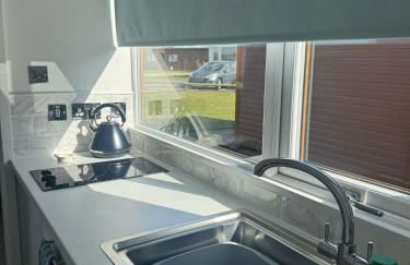 K44 Mablethorpe Chalet Park- Dog Friendly - Foto 8