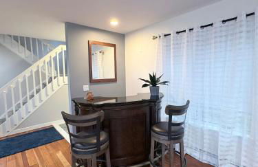 Riverfront Home with a View! - Foto 12