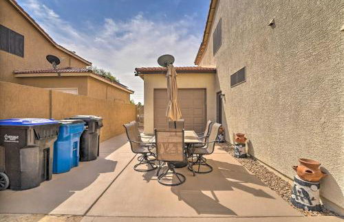 Spacious North Las Vegas Home with Yard - Foto 33