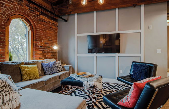 Modern Luxury at The 1865 - Photo 16