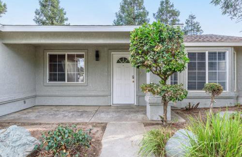 3BR Cozy Home~ Stylish & New ~ UC Merced ~ en route Yosemite! - Foto 42