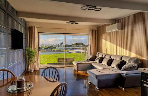 Romantic Seaside Chalet Retreat Solent Breezes - Foto 1