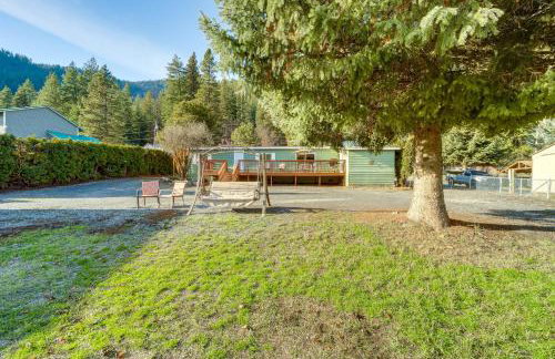 Cozy Waterfront Home with Mtn View Near Leavenworth - Foto 32