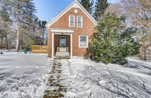 Bright Home Near Pine Lake with Deck and Yard - Foto 24