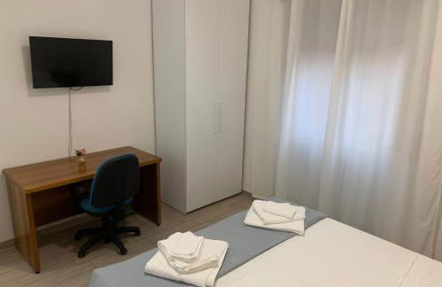 At Mollys metro A LucioSestio - Foto 14