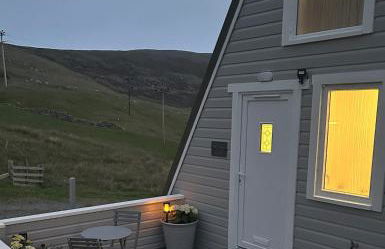 Central Location and Stunning Views - Foto 16