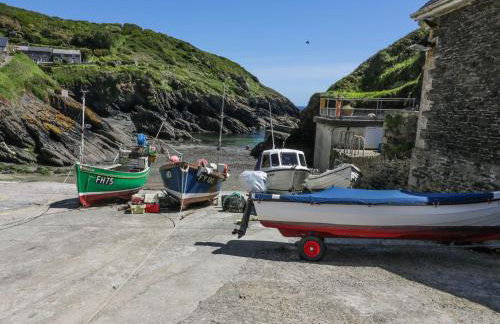 Kerbenetty Harbour Cottage - Photo 30